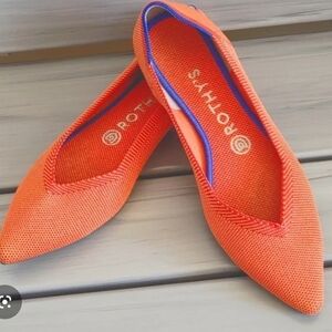 Rothy's Creamsicle Orange Pointed Flats. Size 7.